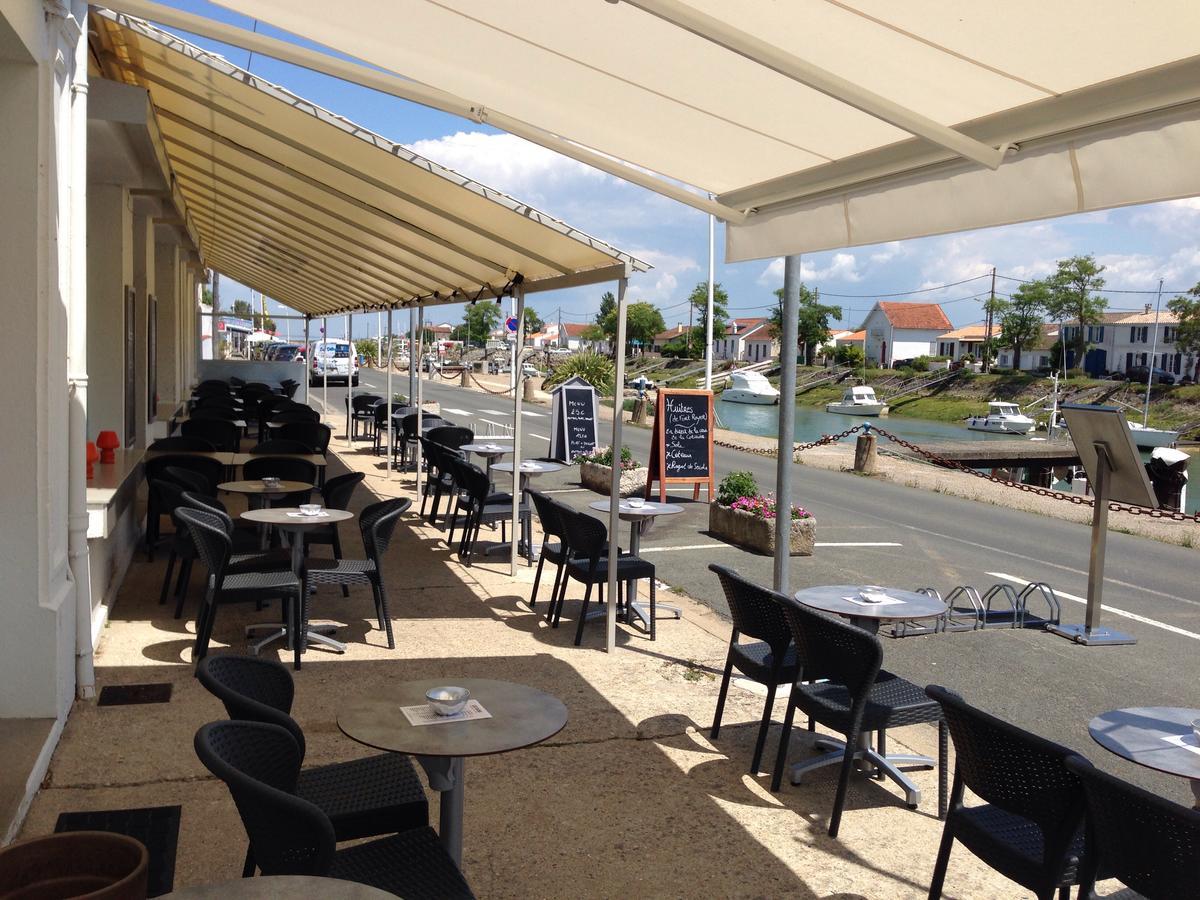 Les Bains Boyardville - Hotel Et Restaurant Exterior foto